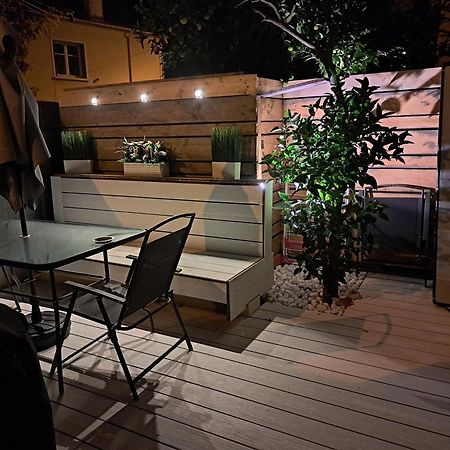 לה קרו Seduisant Studio Avec Cour Privative מראה חיצוני תמונה